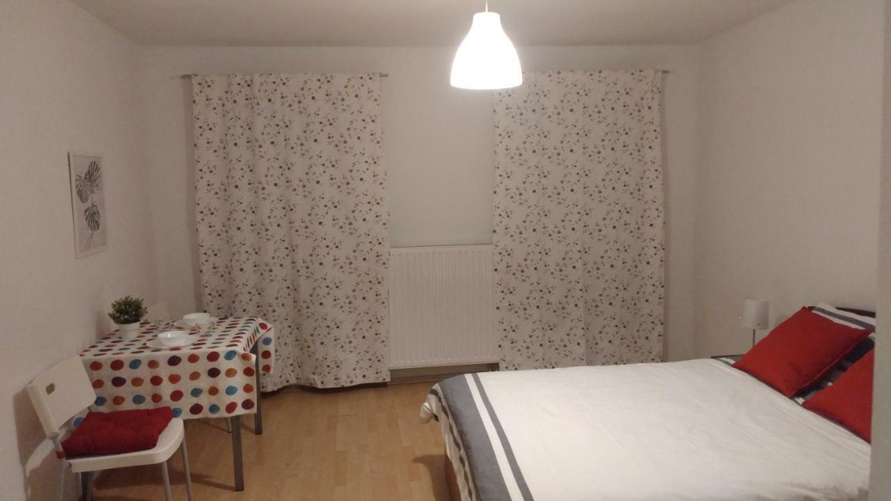 Budapest Baross Apartment ภายนอก รูปภาพ