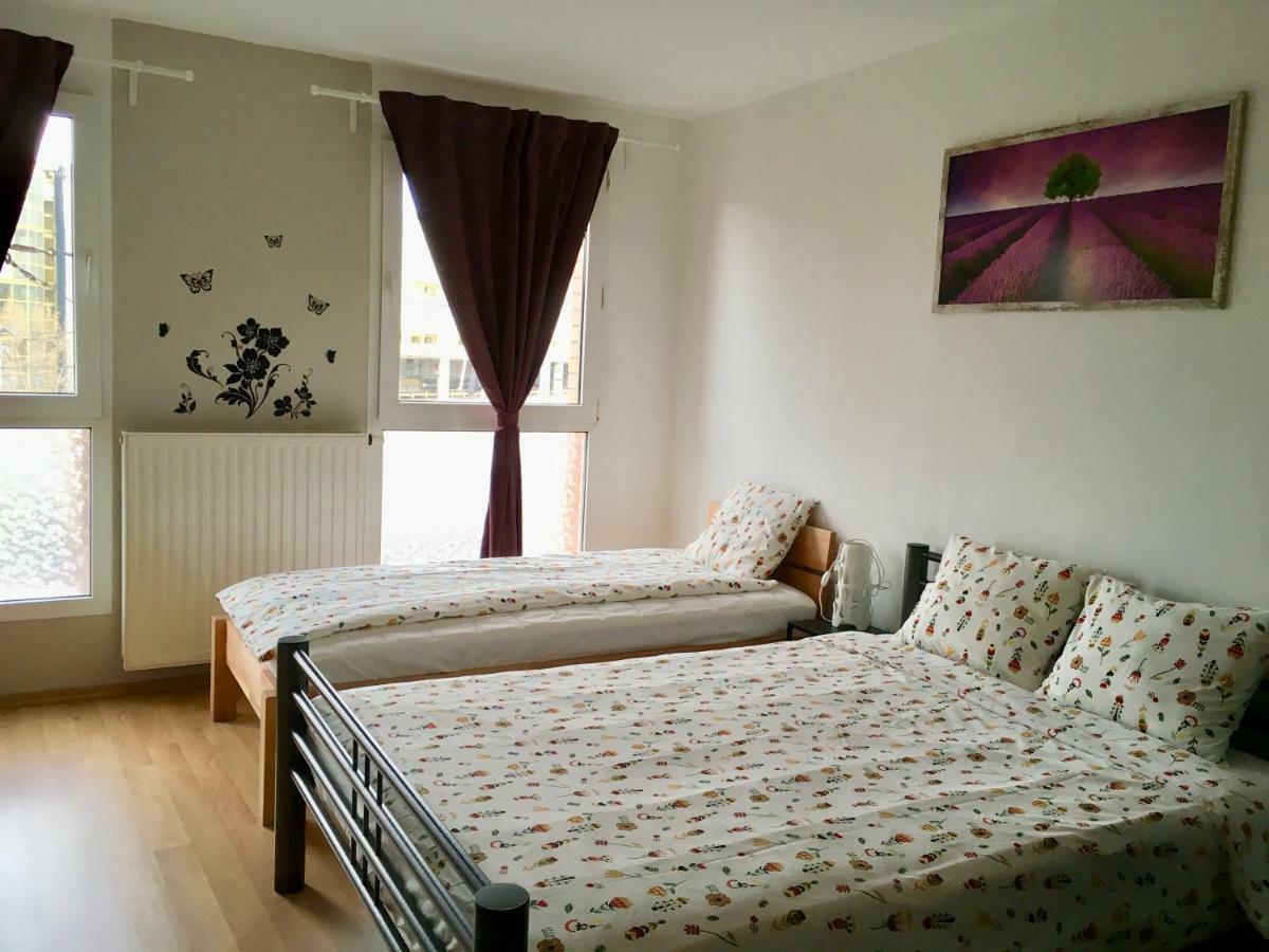 Budapest Baross Apartment ภายนอก รูปภาพ